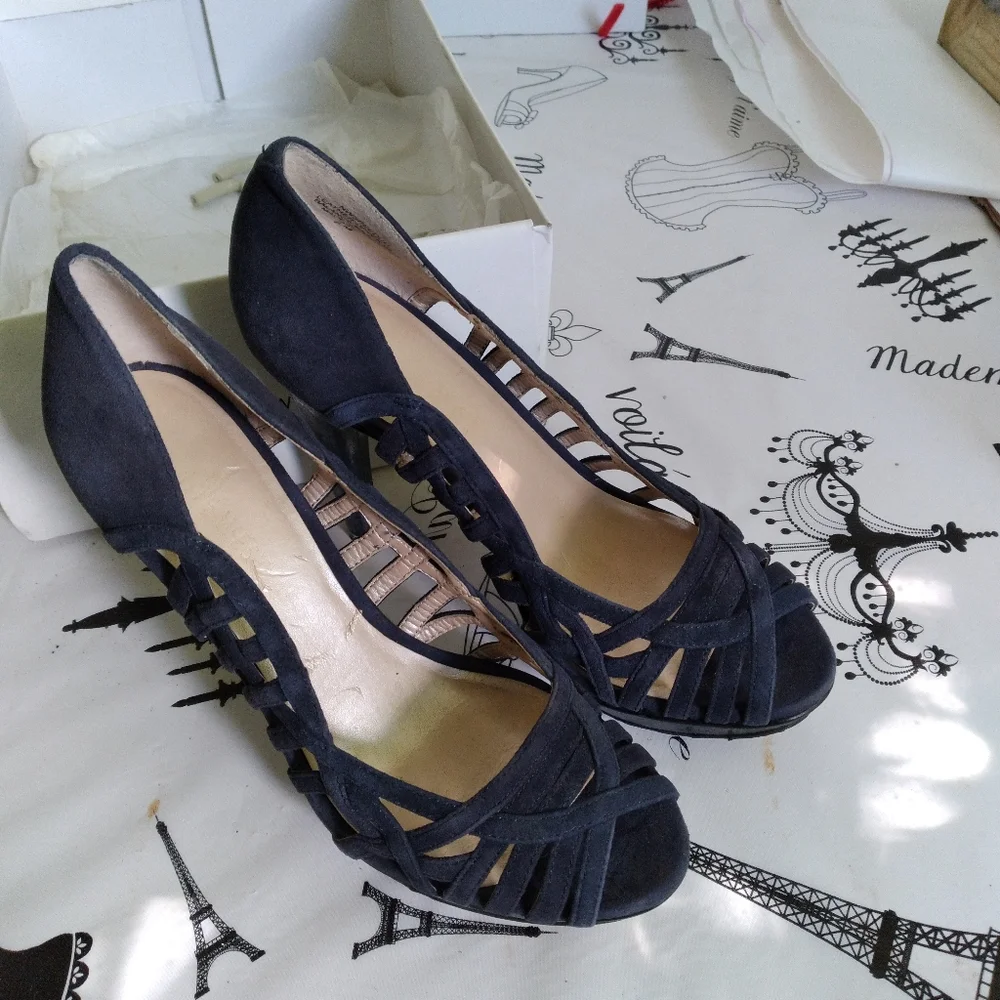 3.5 high heels sued - Picture 2 of 3